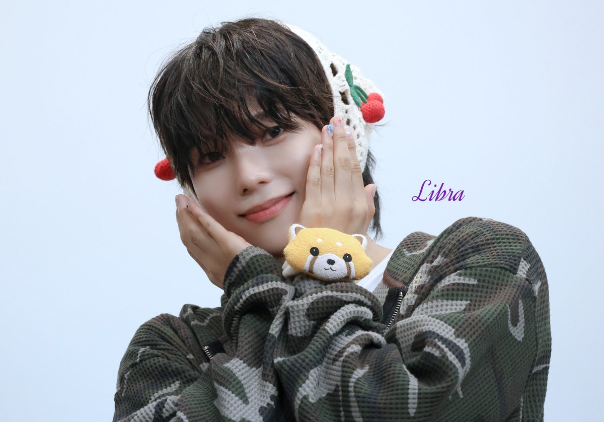 doha_libra_927's tweet photo. 2026.5.17 어레이즈 
#윤도하 #도하 #ドハ #DOHA
#엔싸인 #nSSign #エンサイン #Funky_like_me https://t.co/alNTYd8wMS