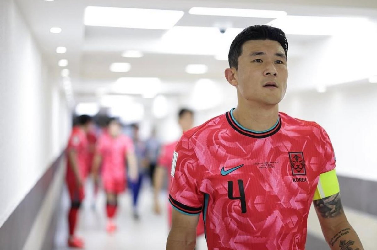forumJuventus's tweet photo. 🇰🇷 #Spalletti vuole #Kim alla #Juventus da Gennaio, ma l’operazione è complessa. Le richieste del Bayern e lo stipendio del difensore sono troppo alti. Affare possibile nel caso in cui dovessero cambiare queste condizioni [Fabrizio Romano] https://t.co/7ynaUtBo0F