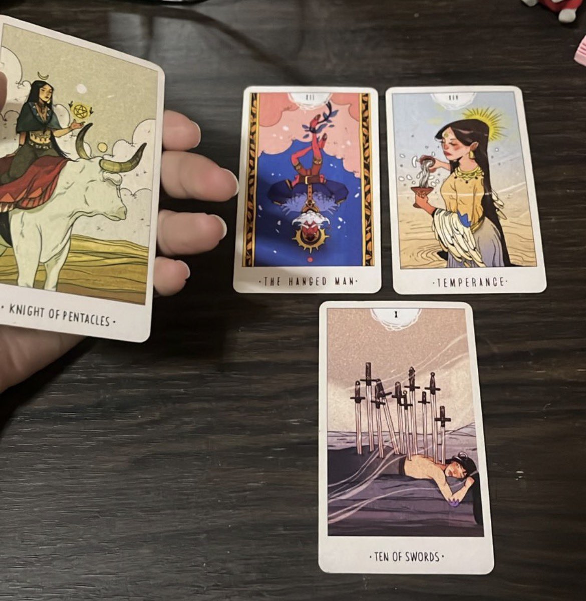 gemifikasi's tweet photo. hii aku open jasa tarot online ๐ฎ price starts from 20k with 2 years experience. queer friendly so please donโt hesitate to ask your questions! dms are open for more details! #zonababu #zonabu #zonauang #tarotonline #tarotreader https://t.co/WgV07BLPlJ