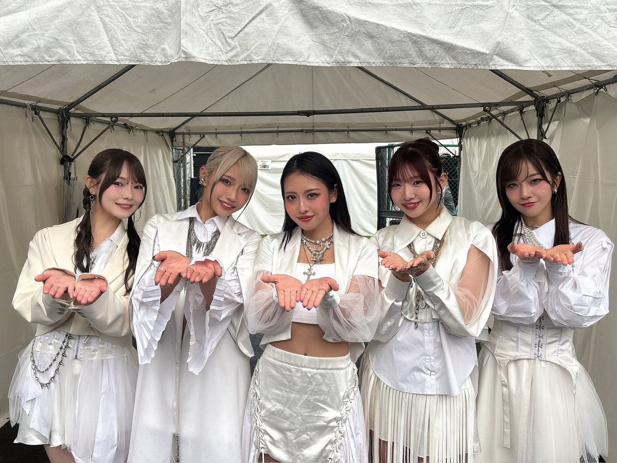 c_on_official's tweet photo. 「LUMINA  SKY LIVE FES 2026  in 赤穂 」

CiON初の兵庫県🎺☔️
お天気の悪い中お越しくださった皆さん、本当にありがとうございました！

▶︎ NEXT LIVE 6/27(土)
「CiON Wind Orchestra Concert 
supported by 洗足学園音楽大学」

#CiON #シーオン #ブラドル https://t.co/E6OD8uWSFy
