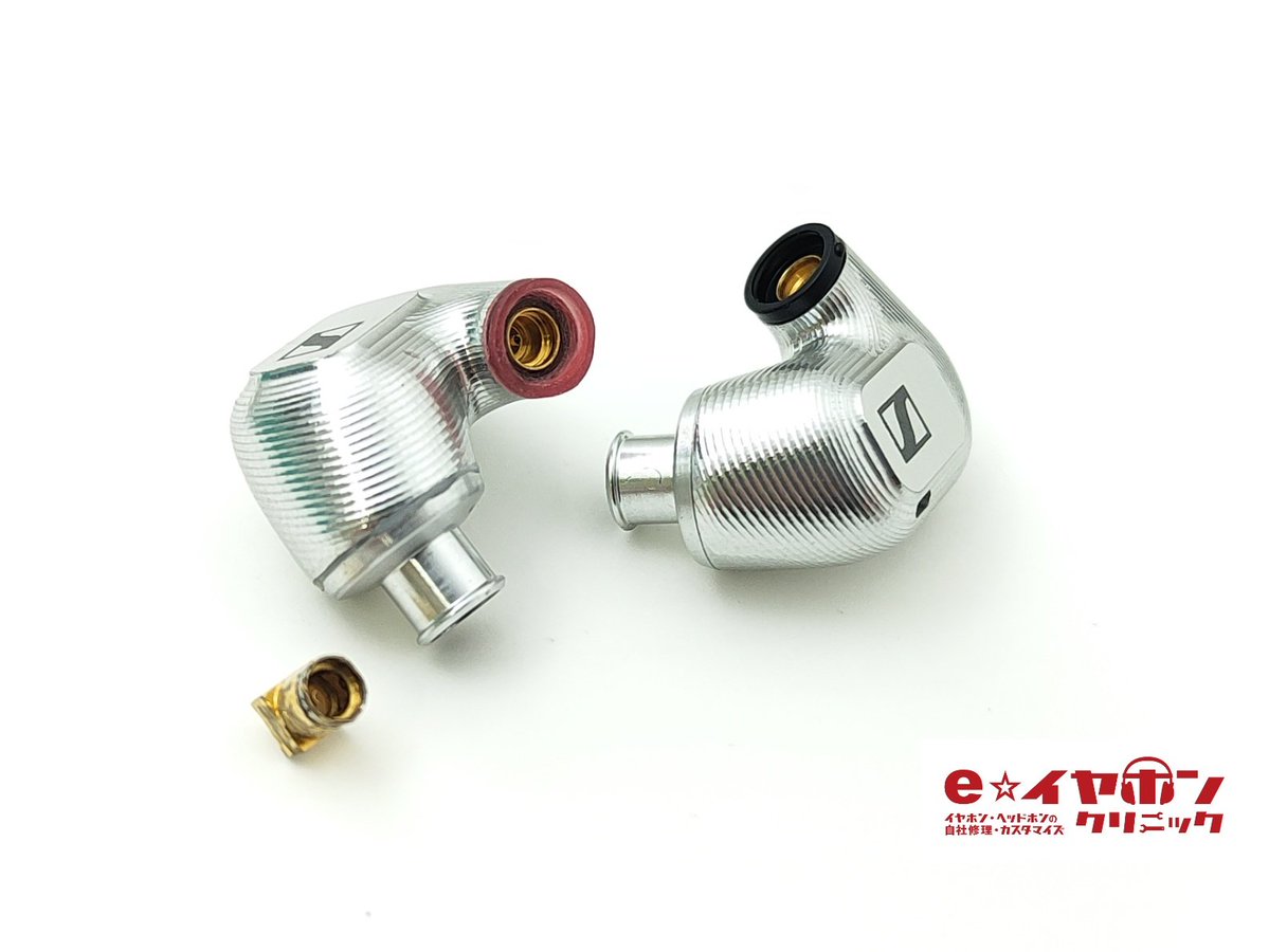 eear_satoshi's tweet photo. ■Sennheiser - IE900
コネクター破損修理を行いました！

コネクタ交換＋コネクタガイドを再形成し、オリジナルに近い状態に仕上げました🙆‍♂️
#eイヤホンクリニック
#eイヤホン秋葉原店 https://t.co/1nfSU557ic