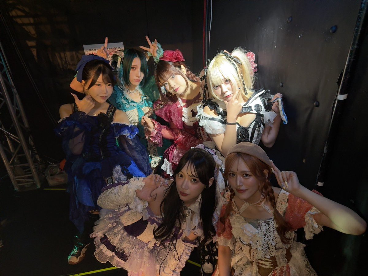 Question_VI's tweet photo. 【SELENE STADIUM】
ありがとうございました❕🏟
次のイベントはIDOL KINGDOM👑✨
超超超超盛り上げます👍
恵比寿LIQULD ROOMでお待ちしてます🌟
🗓6月10日(水)
🎙💫⇒14:45~15:10
📸🤍⇒15:20~16:20(L2)
🔗https://t.co/xnEpw4Osf5
#QuestionVI
#ブイアイ https://t.co/bj6ROmQrwr