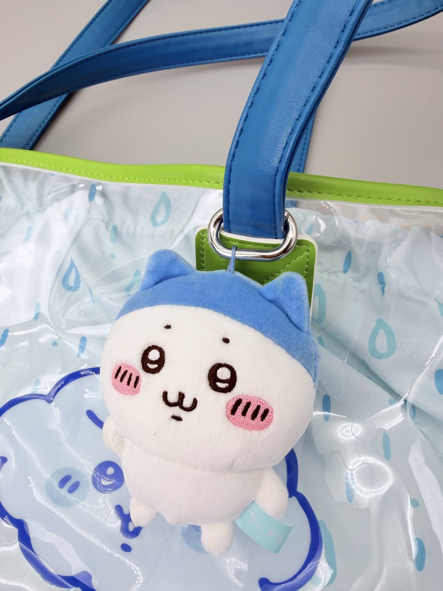 kino_2025_'s tweet photo. パルコにある貴和製作所で欲しかったカラビナGET😚
トートにつけるのにこの形いいのよねぇ👍
フックを内側にしておけばまず落とすことないかな✌️ https://t.co/OsGUGzE7gb