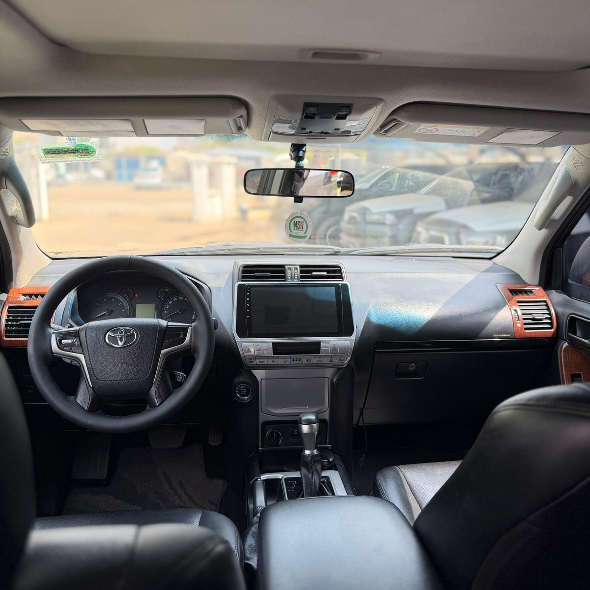 zazeecar's tweet photo. Foreign Used 2020 Toyota Landcruiser Prado V6 with govt allocation for just 70M https://t.co/PQisVLspZg