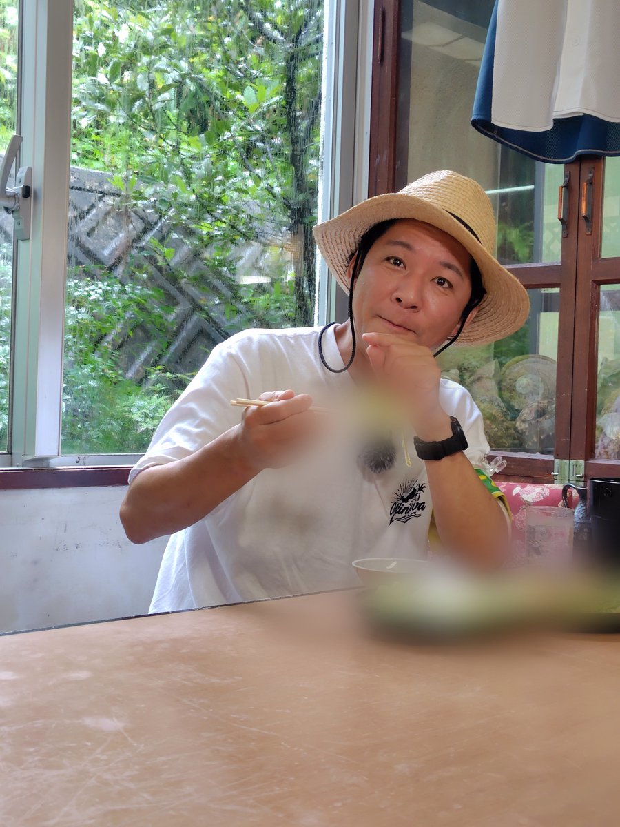 Wataberoke's tweet photo. 沖縄ロケ、お疲れ様でした！
出会えた皆様、探してくれた皆様。
ありがとうございました！！

素敵なお店に出会えて公開が楽しみです。
しばしお待ち下さい！！

#沖縄
#渡部ロケハン https://t.co/3Kx6SBqoDI