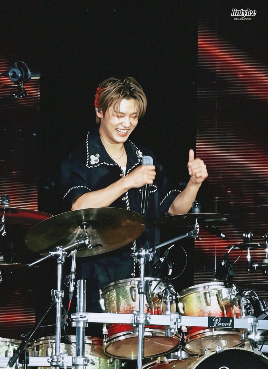 _lintylee's tweet photo. 💙 

#강민혁 #KANGMINHYUK 
#CNBLUE3LOGYinBKK
#CNBLUEinBKK https://t.co/uuvL66vnZ9