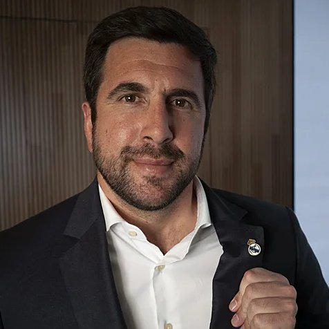 theMadridZone's tweet photo. 🚨 @marca have asked 502 socios who they voted for so far:

- 334 have voted for Florentino Pérez
- 168 have voted for Enrique Riquelme https://t.co/xAFSju9Qq7