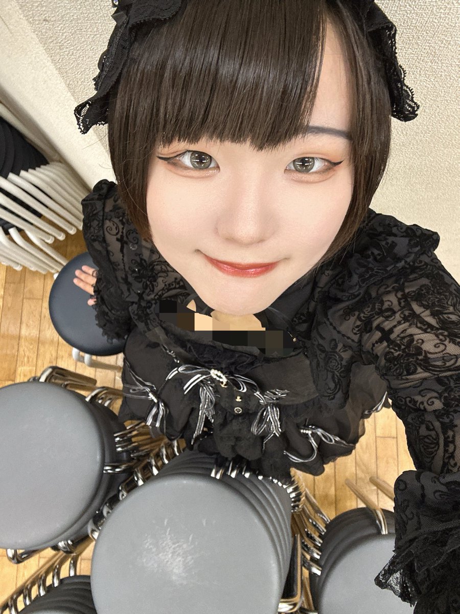 shirube_fumino's tweet photo. アイチャレstage ＋vol2
緑担当、文乃標でした！！ありがとうございました😌💕🎤

喉が不調で枯れ枯れボイスで失礼いたしました、、、初披露曲どうでしたか？？4曲の中からお気に入りを見つけてもらえたら嬉しいです🍀*゜
#カグラツキ https://t.co/hMcRHUhwsg