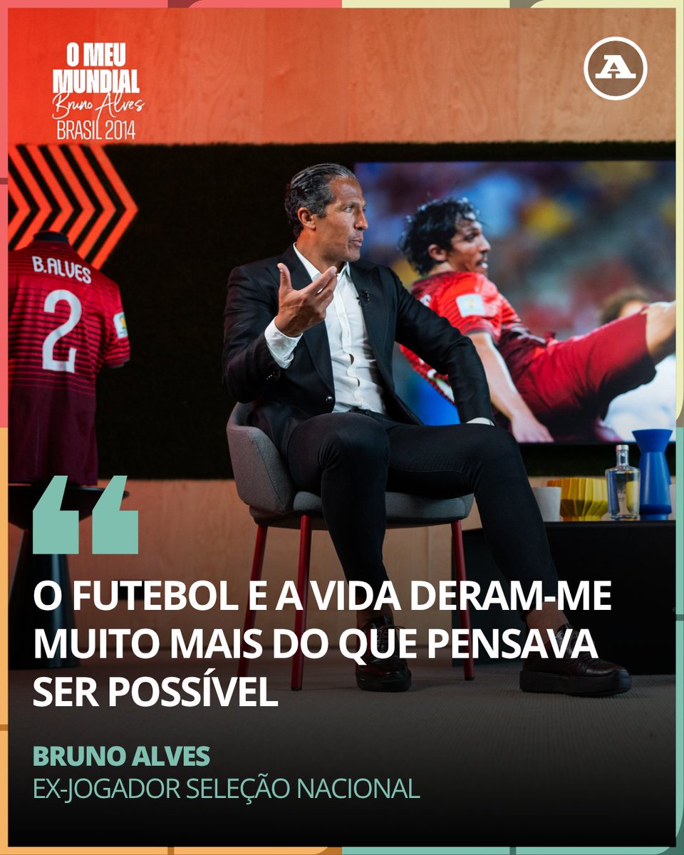 abolapt's tweet photo. Bruno Alves representou Portugal em três Campeonatos do Mundo (2010, 2014 e 2018) e foi campeão da Europa em 2016. 🇵🇹
Vê a entrevista completa em A BOLA.
#portugal #mundial2026 #0MUND|ALcomABOLA #oMeuMundial https://t.co/4uDeeVhC79
