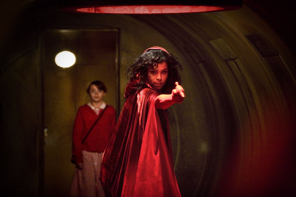 DoctorWhoPix's tweet photo. Liz 10 (Sophie Okonedo) in The Beast Below and The Pandorica Opens #DoctorWho #DrWho https://t.co/izrfwv94ET