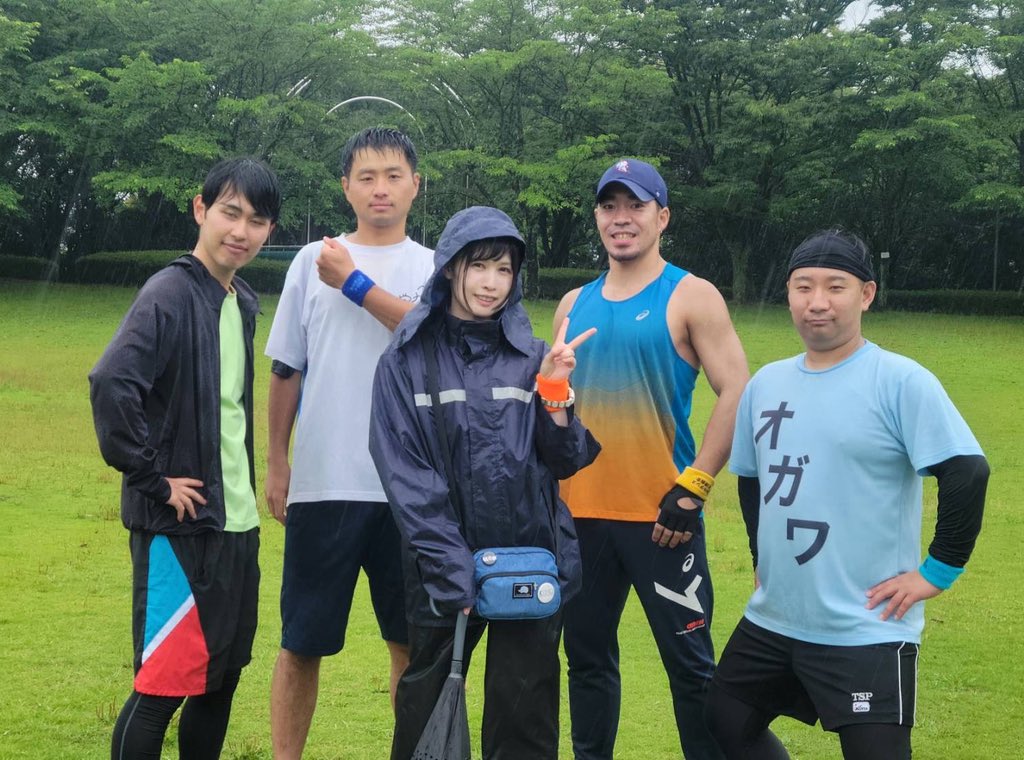 tamakinodj's tweet photo. #アニ耐 ありがとうございました！東京からタマキでした🙋‍♀️
アメ耐と言ってもいいほどの雨の中のご参加本当に嬉しかったです✨今日は絶対お風呂入ってゆっくり休んでね…！
前回出演時よりキッチンカーも増えてて全部美味しかったし、アニ耐㌠にも大変お世話になりました🙇‍♀️✨絶対また呼んでください！！ https://t.co/y0afGN8gET