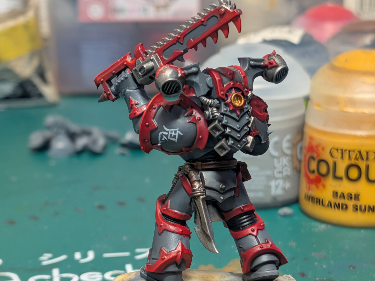 t6Jz7dPrYxDtMlt's tweet photo. オリジナルケイオスマリーンを塗りました！日本の鬼をイメージしました👹 https://t.co/xmklMLMPAm