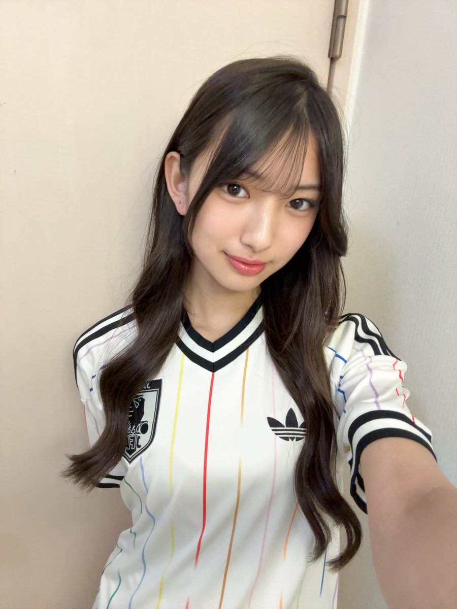 GuiltyHood's tweet photo. 8月1日撮影会の争奪戦勝てるかな？
BBQの時って撮影は��リー？？ https://t.co/lNIiLCvoUN