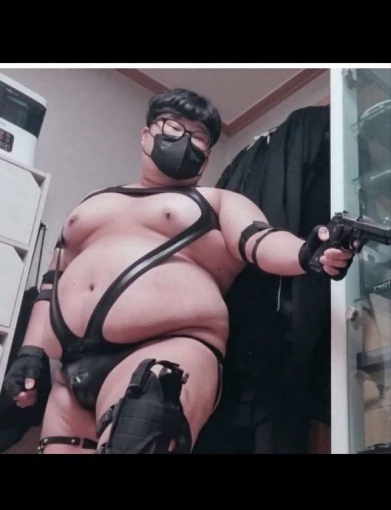 peppaantebacon's tweet photo. @poponze Essa desgraça tá tendo um AVC????? https://t.co/vlHDazTTJq