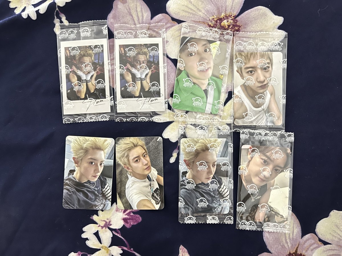 indrianipsn's tweet photo. WTS Photocard Chanyeol https://t.co/zrQVQFK1MM