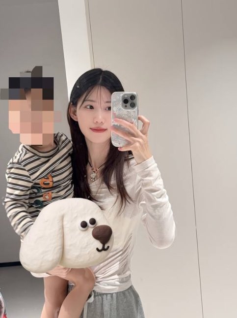 23itCms's tweet photo. 不好意思 玩推被老公發現了 在準備離婚中  後續會重新更新的 抱歉抱歉 https://t.co/hxXV2eKVA7