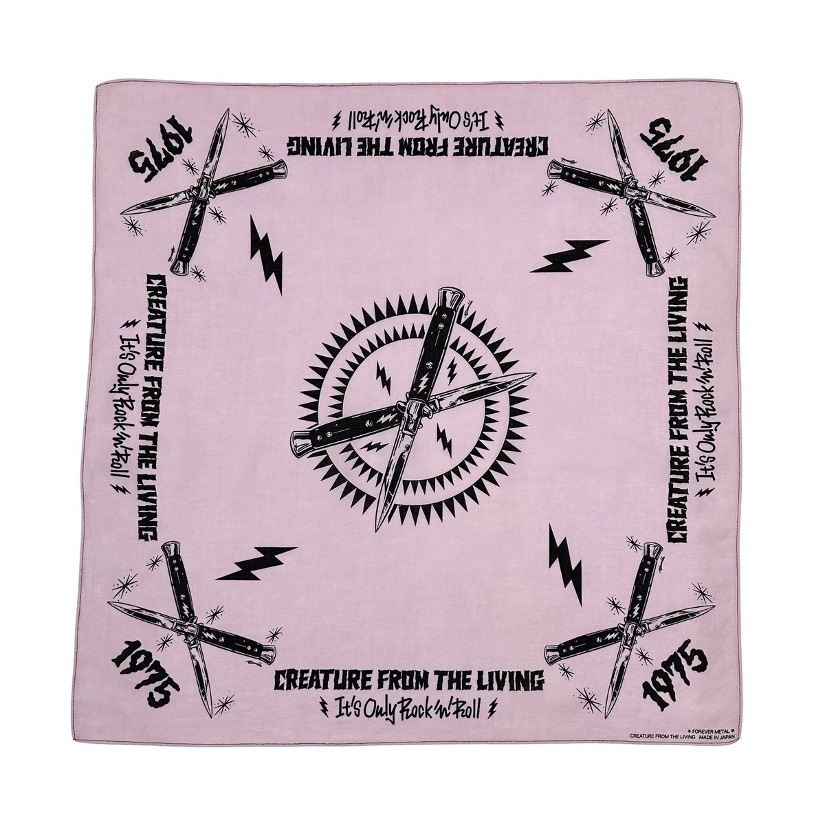 greed_store's tweet photo. #creaturefromtheliving
●「SWiTCHBLADE」Bandana!!
Artwork by #KNUCKLE ( #LittleChopDesign )
特殊な加工を施し、ビンテージの様な雰囲気に仕上げています!!
◎ご購入はコチラ
https://t.co/Fj6xtrImdv https://t.co/rGETZtMFWW