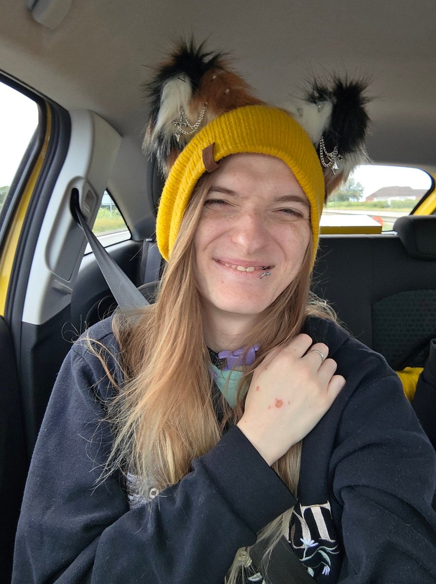 NotYourFavStar's tweet photo. ZOO TIME WIF MOMMY!!! 🥰 pup took mystery edible, zoomie drugs, and ballgag mask ohgosh... 😖😵‍💫 lots of muffled barks HEHEHE #kinktwt #nsfwtwt #drugtwt #moothunt https://t.co/hLe5YBTuvF