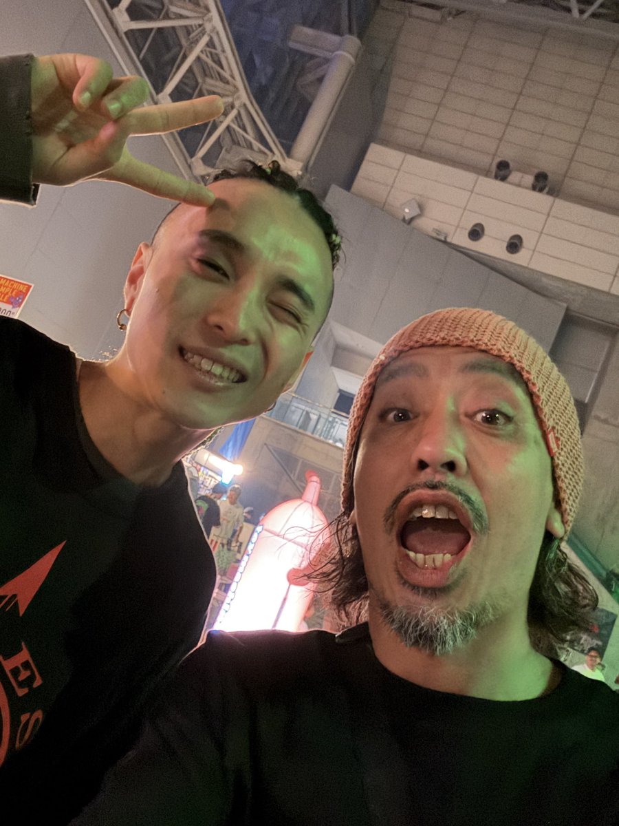 YOK7's tweet photo. サタニック2日間めちゃくちゃ楽しかった！
HIKAGEメンバーとも会えて幸せでした😊 https://t.co/GiRjMrPNZV