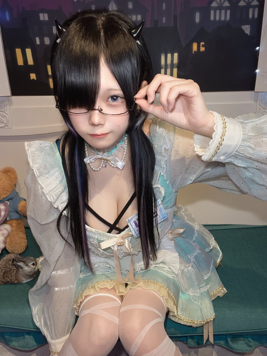agehasanbot's tweet photo. これからメガネの人でいこうと思うんだけど、どう思う？？？ https://t.co/Jcj7zsktqB