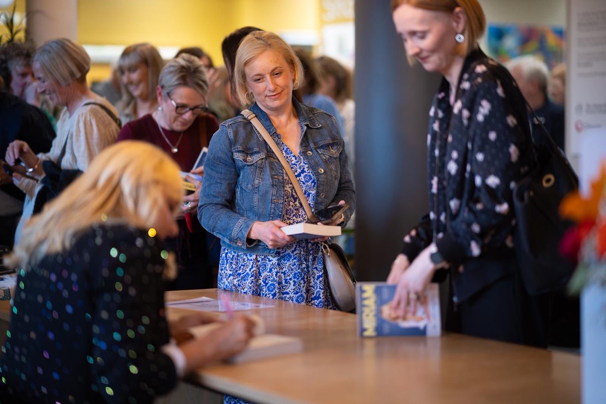 MiriamOCal's tweet photo. Gorgeous time just spent in Belfast being interviewed by ace @BBCNewsNI broadcaster @MarkCarruthers7 about my Memoir at the Belfast Book Festival. Gorgeous festival, packed house, honoured and super grateful. https://t.co/gbbcYVO8L8