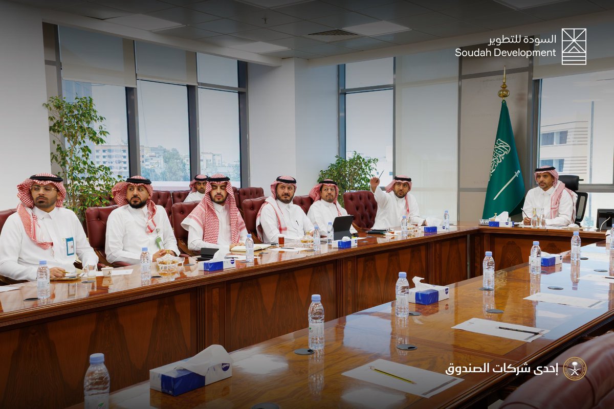 corp1111's tweet photo. ضمن إطار تعزيز التعاون والتكامل مع الجهات الحكومية في منطقة عسير، قام وفد من شركة #السودة_للتطوير برئاسة الرئيس التنفيذي م. صالح العريني بزيارة أمانة منطقة عسير، الإدارة العامة للمرور، ومديرية الدفاع المدني بمنطقة عسير.

وتأتي هذه الزيارات امتدادًا لجهود الشركة في دعم التنسيق والتعاون مع شركائها، بما يسهم في الارتقاء بجودة الخدمات المقدمة للمجتمع المحلي والزوار، ودعم مستهدفات التنمية في المنطقة.