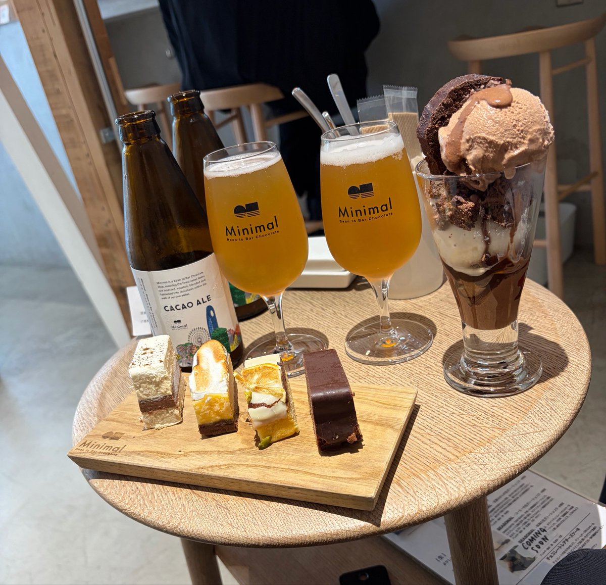 aeritosweets's tweet photo. Minimal The Baking 
代々木上原
ミニマルで昼間からビール🍺飲んで、パフェ🍫
幸せ😊
カカオパルプビール、すごくフルーティーで飲みやすかった✨キンキンに冷えていて美味しかった☺️
限定のパフェも、本当に美味しくって、チョコとコーヒーゼリーめっちゃ合う🤤美味しくて止まらなかった… https://t.co/6rfh5hNoqB