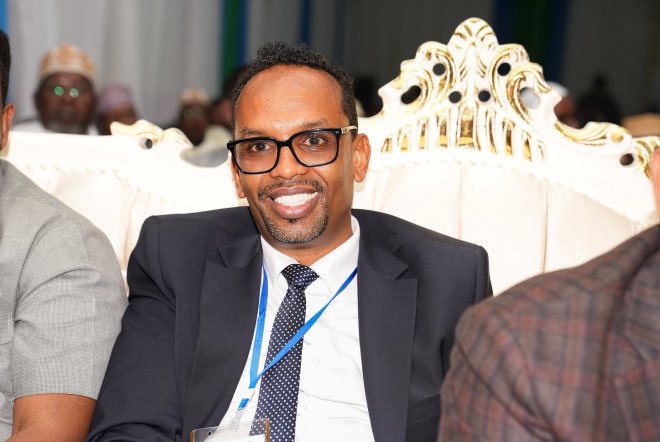 umutcagrisariii's tweet photo. NEW: A literal "war among allies" has broken out at the highest levels of Somalia's Puntland administration. Regional President Said Abdullahi Deni has abruptly dismissed one of the most critical figures in his administration, Minister of State for the Presidency Abdifatah Abdinur, for operating behind his back and secretly bringing a Chinese delegation into the region. The crisis, which has completely severed ties between the close allies, unfolded after the Chinese delegation was brought in covertly to conduct mining activities.
