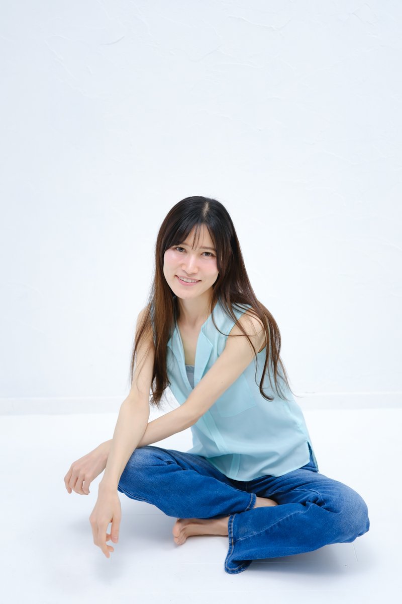 DeepMoon_0505's tweet photo. スタジオで撮影しました。
まだまだ、白ホリ上手にできてない気がしますが、頑張って練習していきます！  

Model：真帆 
insta：mahochanmaho

真帆さんはインスタで出会ったイベントコンパニオンさん。初撮影から、これが5回目の撮影でした！  

#スタジオ撮影 #撮影依頼募集中 #モデル募集中 https://t.co/B25ehGYC2O