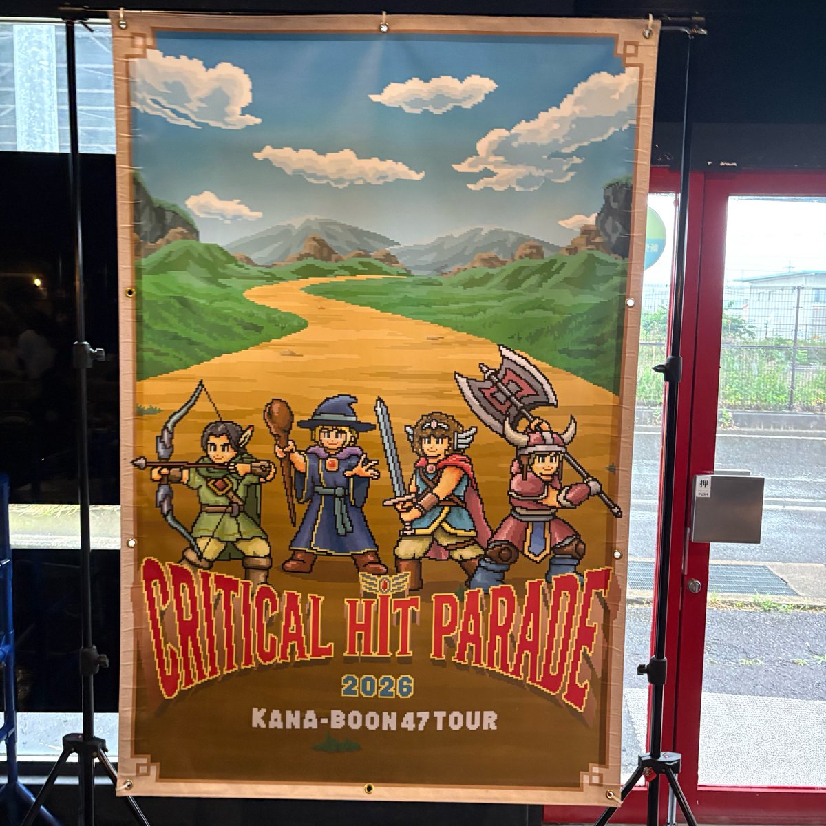 UyamV's tweet photo. 岐阜に来てくれてありがとう
かっこいいバンドだなぁ
KANA-BOONのワンマンは初
コロ��と鮪くんの休養で
無くなったライブに行くはずだったから
ようやくワンマンリベンジ
大好きな結晶星
初めて生で聴けたかも
近くて余韻に浸りきらず帰宅
 #KANABOON https://t.co/89ktWcX6wx