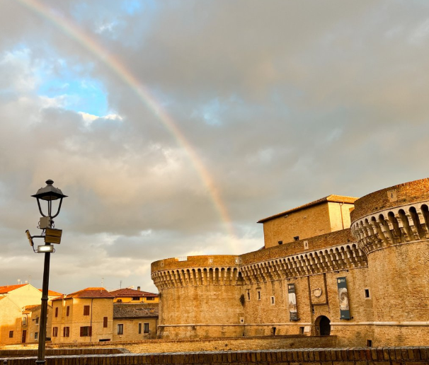 SOCIALnetbest's tweet photo. ⏰#MuseumWeek, 7° giorno - #7giugno
👌Oggi il tema è #SperanzaMW

Ecco le opere dei musei italiani
👉 https://t.co/awrGs2rH5b

🏛️ @rivolicast @Museo_Setificio @MuseodelCarbone @MuseoDiocesano @RoccaSenigallia @MuseumWeek 
@museotattile_VA @MuseiRealiTo @PalazzoRealeNap https://t.co/K4EyJryHWE