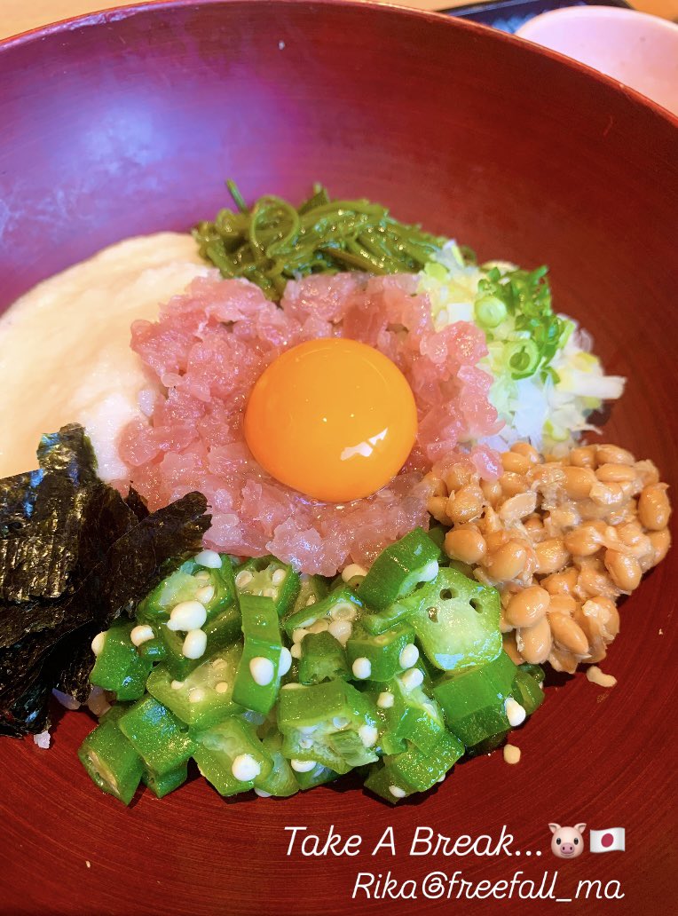 freefall_ma's tweet photo. マイル君の食べてた丼、おいしそう〜
日本食、おいしいよね☺️ https://t.co/2vs76j9DxH
