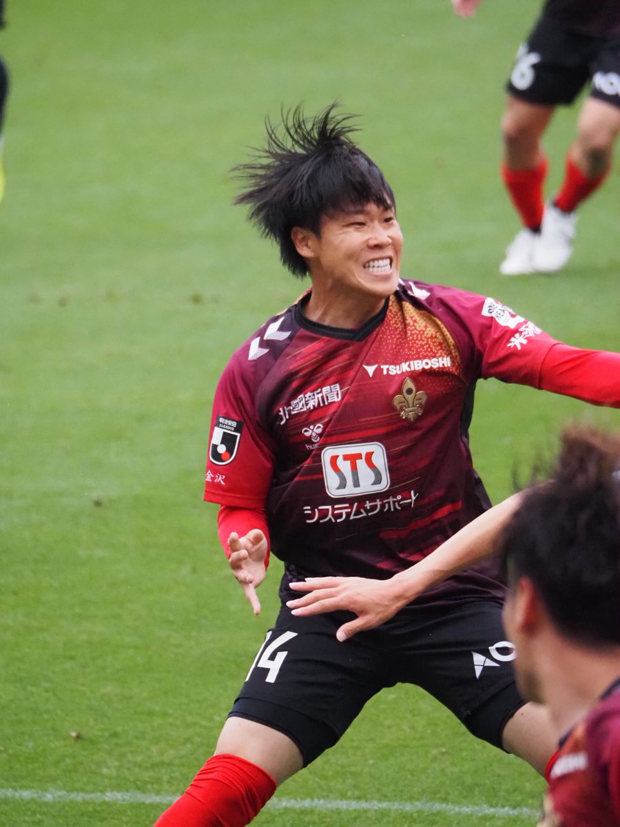 __39_llo's tweet photo. #ツエーゲン金沢
No.14 #石原崇兆 選手

本当にいい選手です。
金沢での最後の試合を楽しんでたのが
写真からでも伝わります。

3年半ありがとうございました😭

写真保存の際は一言お願いいたします。
無断保存・無断転載はお控えください🙇

#zweigen https://t.co/Z72pmVZ7E6