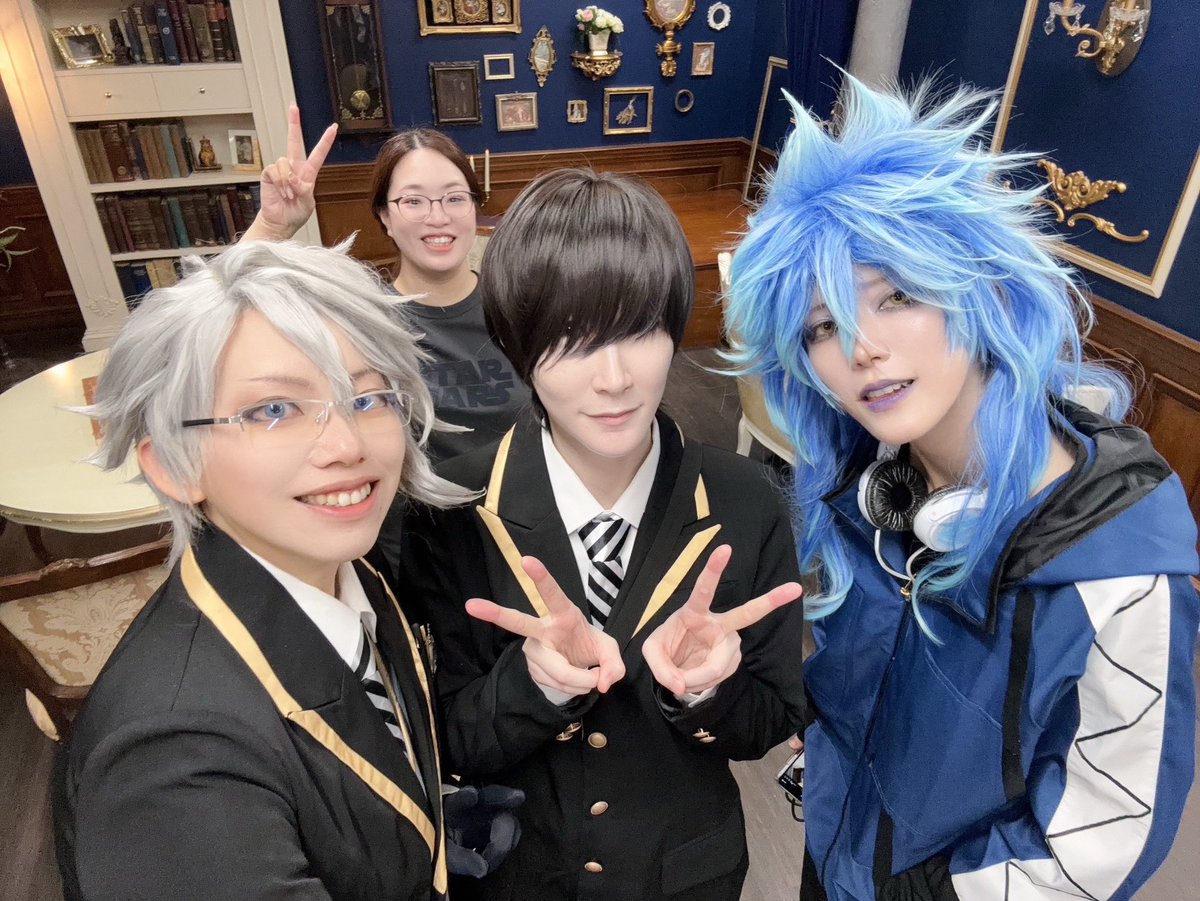 naru_tks's tweet photo. ミソチャン&amp;デェレェスと、やーーーっとボドゲ部してきました♟️🧩🃏
ミソチャンアズール今日も今日とて最高に悪役令嬢だったし社畜なのに監督生してくれたデェレェスありがとうな😭😭
ちゅんたさん神写真本当にありがとうございました😭🫶🫶🫶 https://t.co/VTxnrB49fx