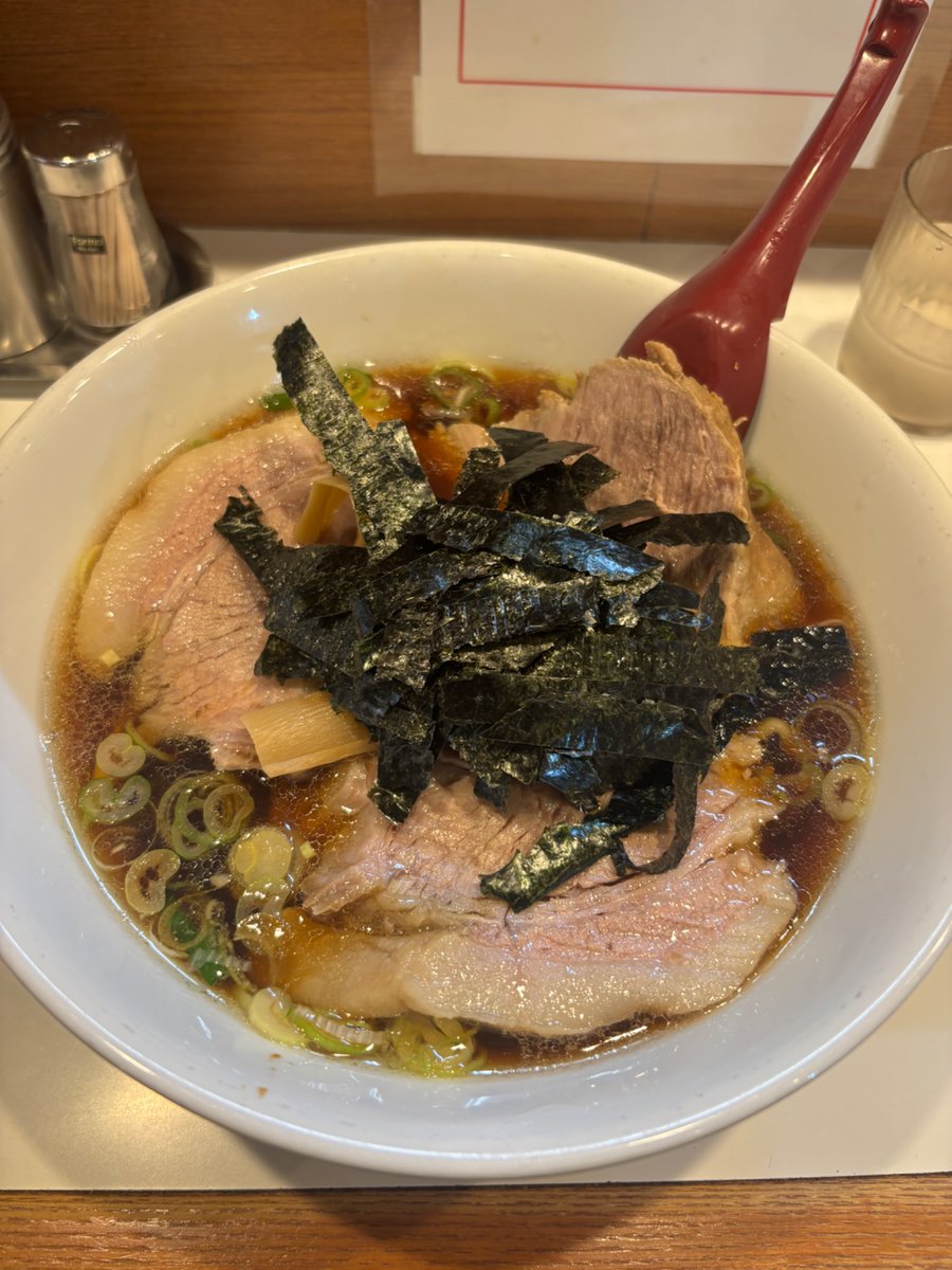 mss_selfimprv's tweet photo. 麻雀後、ラーメン🍜美味です😋

ラーメンほりうち殿 https://t.co/pUtm8I6HdA
