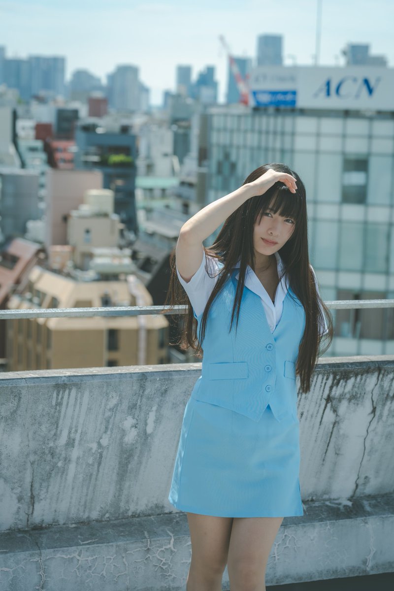 KINGAOKING's tweet photo. 屋上で気分転換
model:#七瀬まりあ(@maria212124257)
#オフィススーツ企画
#月と猫の写真室(@thukinekophoto) https://t.co/yHJdbn5pIn