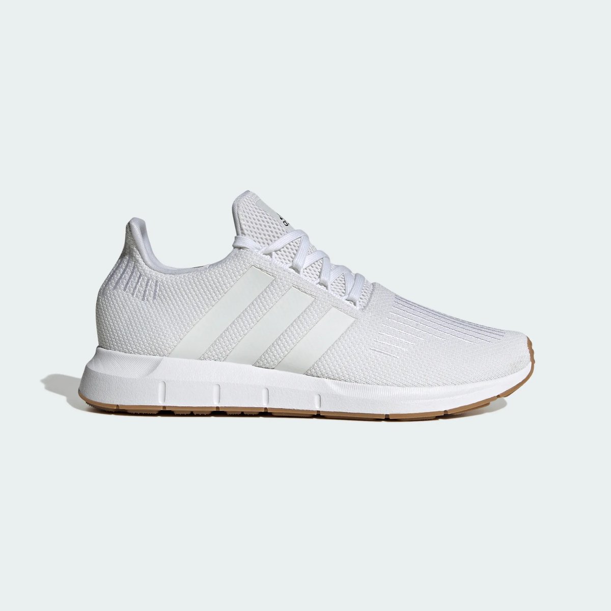 spieltimes's tweet photo. 50% OFF! 👟 adidas Swift Run 1.0 Shoes for $40 (retail $80)!🔥

https://t.co/NaKrWvjT9j

Blk &amp; white BOTH HALF OFF! https://t.co/pTfmvDaXjU