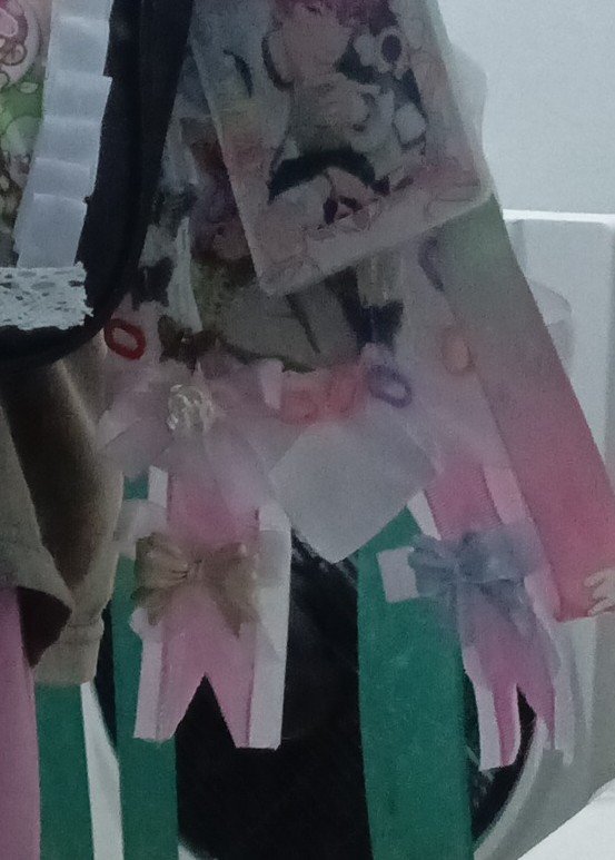 Ti1lthe3nd's tweet photo. Haiii PLS HELP RT‼️‼️

Aku kehilangan cahol yang dibelakang, warna putih banyak pita + manik, pc nya ada daa Plbbu noah bamby &amp; eunho bamby, barangkali ada yang liat di rute st sudirman - Grand Indonesia, boleh tolong infokan yaa 💔🥲 https://t.co/FdcBfUtBwh