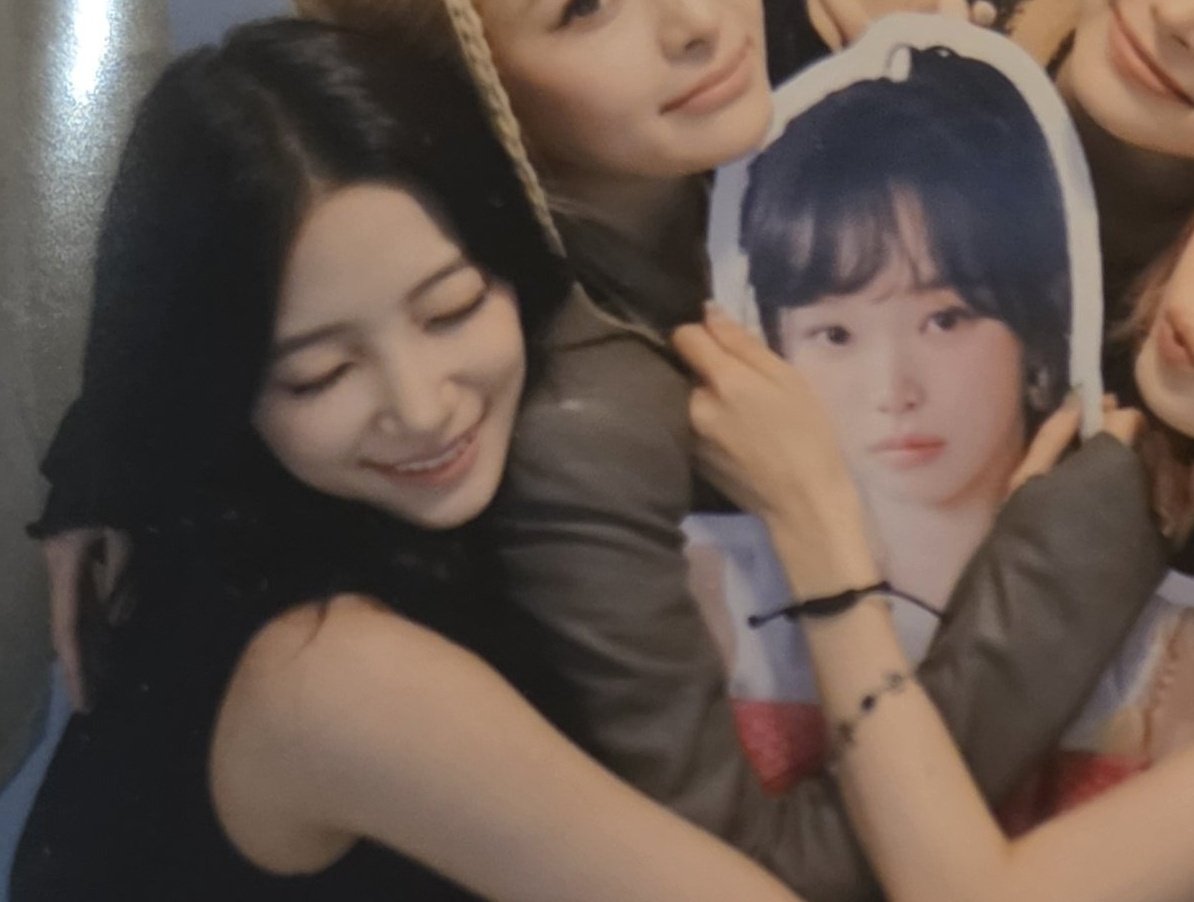 KDong_Y's tweet photo. ㅠㅠ https://t.co/SG9DPoiw0n