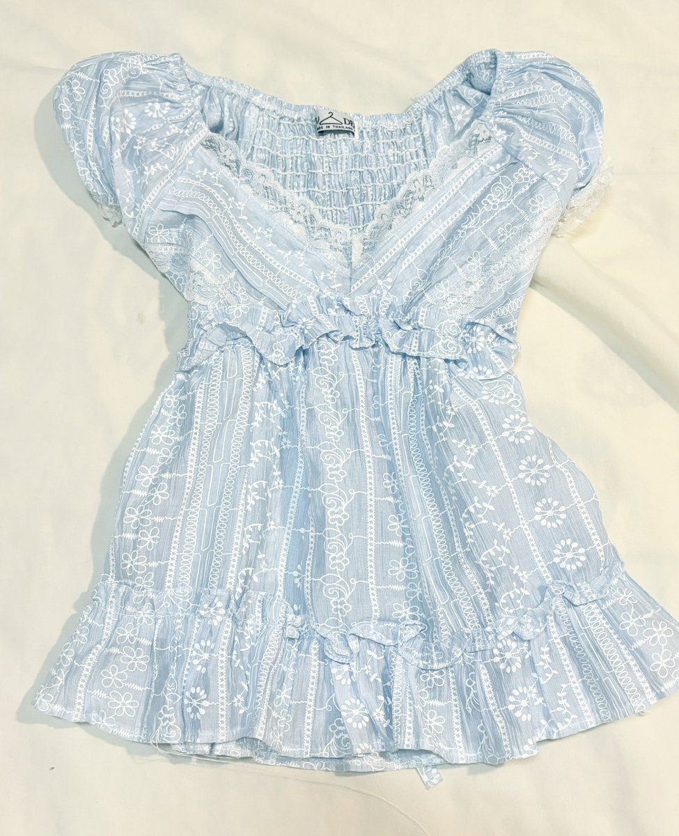 applepaperr's tweet photo. 16. แขนตุ๊กผ้าโรซี่ฟ้า 🤍

size s m 

⭐️ 65.-

#ส่งต่อ #ส่งต่อเสื้อผ้า #เสื้อผ้ามือสอง #ส่งต่อเสื้อผ้ามือสอง #ส่งต่อcintage #ส่งต่อstylistshop #โล๊ะตู้ https://t.co/QJaLFY9Xgl