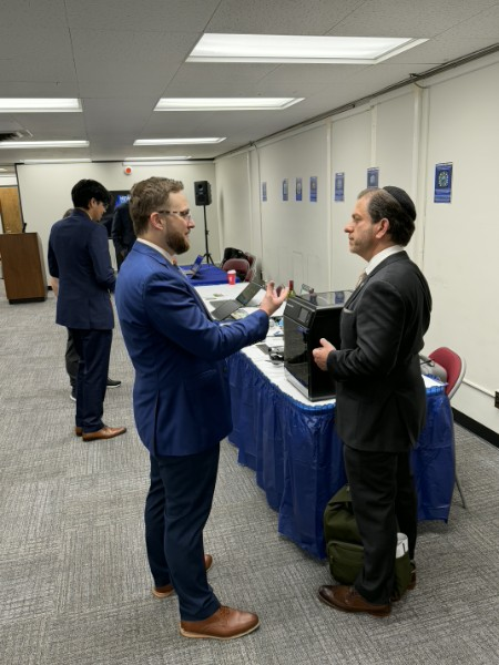 BSVAssociation's tweet photo. Seeing is understanding.

Last week with @DigitalChamber &amp; @SpruceID, we demonstrated real-world blockchain &amp; digital identity use cases for NY State Assembly Members &amp; staff.

Practical applications, tangible outcomes &amp; IRL conversations is how we push blockchain forward. https://t.co/kSU06epRvf
