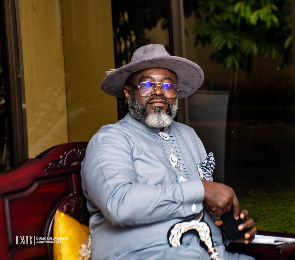 Officialdarego's tweet photo. I no go fit leave my brother go support Ikwerre man

Opu daa Chief Barr.  @DumoLuluBriggs I will Vote for Governor and all his candidates for the Party he represent. NDC I will support and cast my vote. https://t.co/eXMz6UGR90