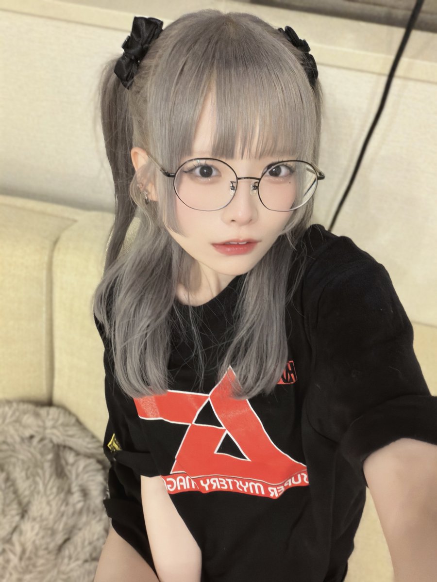 sena___MMM's tweet photo. ちゅ？♡ https://t.co/kvvVGlqEbq