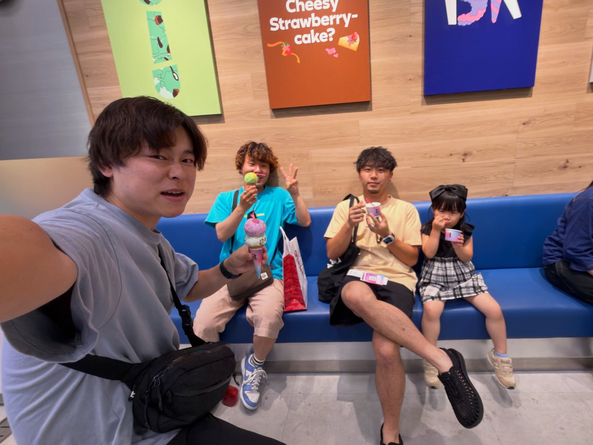 narinaribotbot's tweet photo. 今日のなりなり(2026/06/07 21:35:27)

withほりほり、めいめい、かいかい https://t.co/LabiuJWd6c