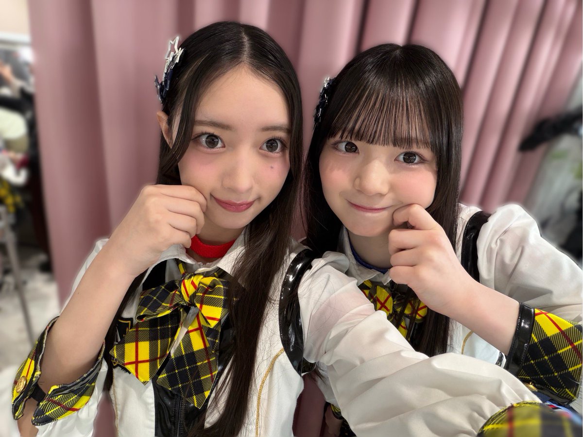 Yu_Morikawa's tweet photo. #手をつなぎながら公演 ありがとうございました！
久しぶりの手つな楽しかった〜〜
さきさんの特別な日にご一緒できて嬉しかったです💚💙 https://t.co/ONChR5uTbT