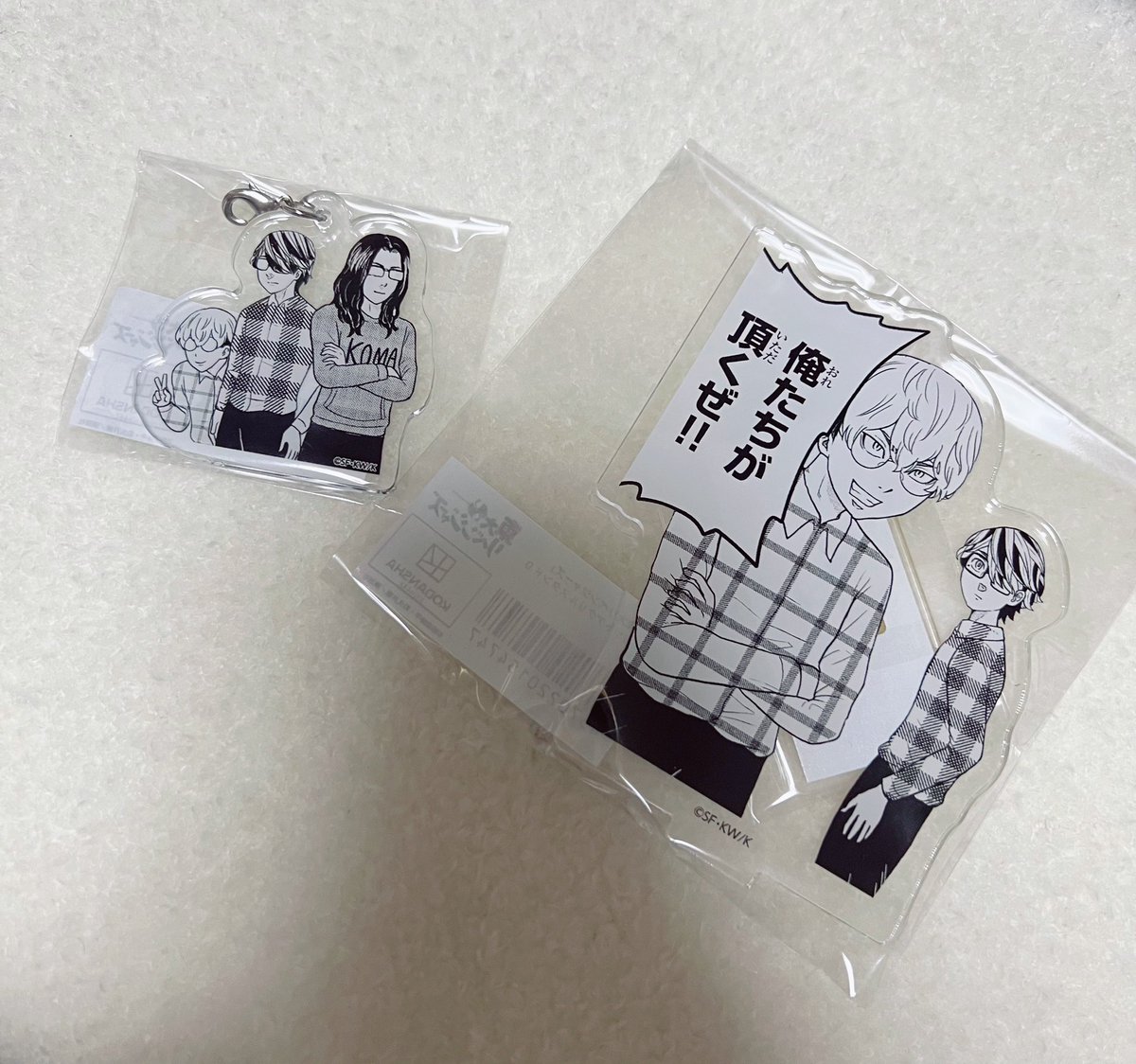 yottun_tr's tweet photo. POPUP行ってきました〜
場所分からなくてめちゃくちゃ歩き回ってしまった
レジ横にまさかの❄️🐯ポスター貼ってあって思わず撮っちゃった！
特典は ばぁ♡の🔑でした🙌 https://t.co/tz3VQn0Nbb