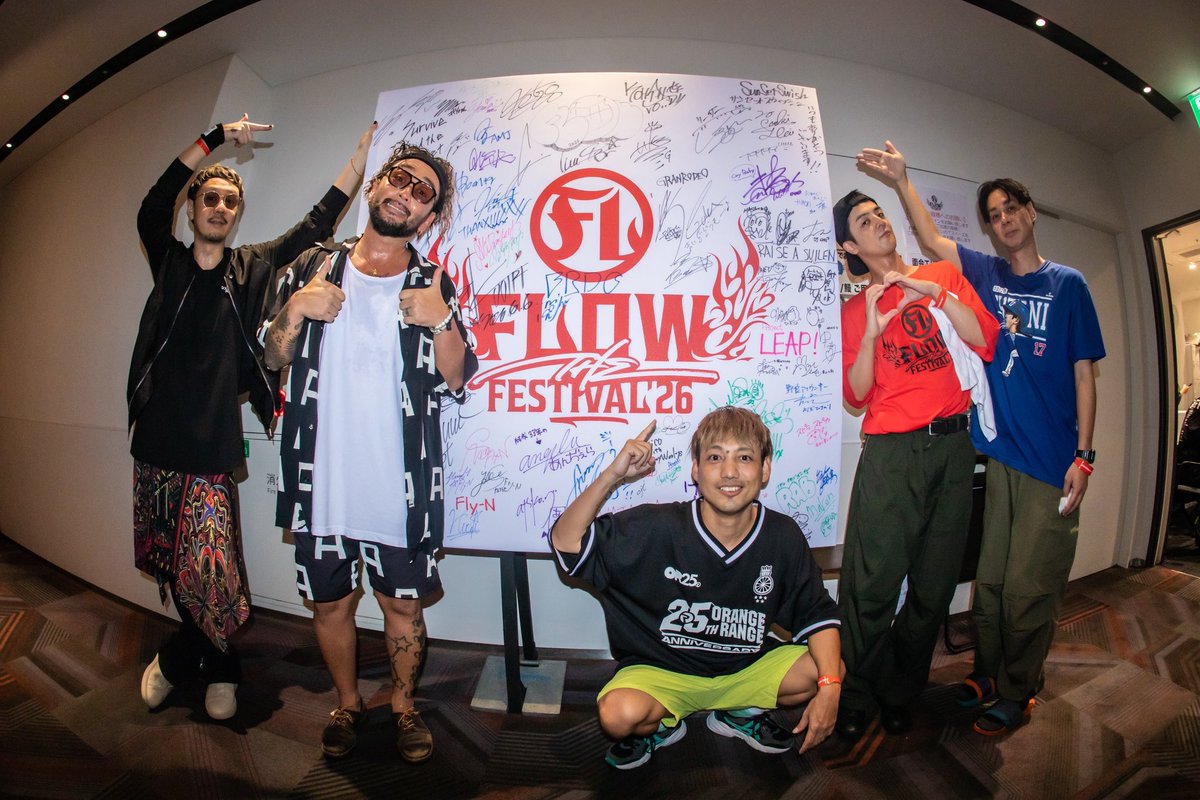 orangerangenow's tweet photo. ／ 
FLOW THE FESTIVAL 2026
ありがとうございました🔥
珍しい曲も！
＼

📝本日のセトリ
M1. メンソーレ feat.ソイソース
M2. 以心電信
M3. ロコローション
M4. ビバ★ロック
M5. ＊〜アスタリスク〜
M6. シアワセネイロ
M7.  O2
M8. イケナイ太陽
M9. 1000%

@FLOW_official https://t.co/YCYdMhs7yM