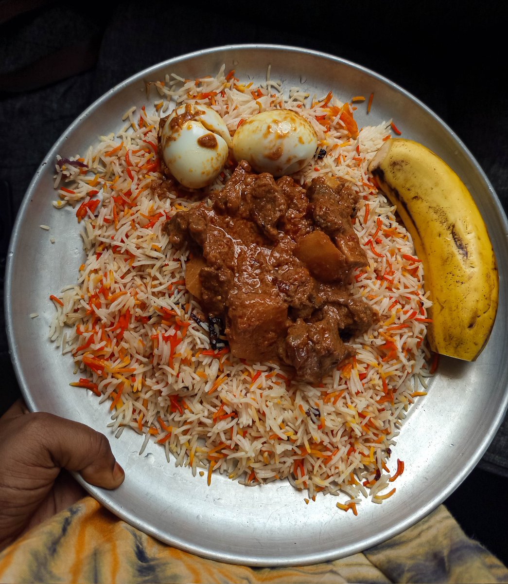 Halimaprinces's tweet photo. Cook for your men or I,Mimmah will ☺️☺️
Kuna biryani yenu,alafu kuna biryani yangu 🥰 https://t.co/Bqw3rL8q3I