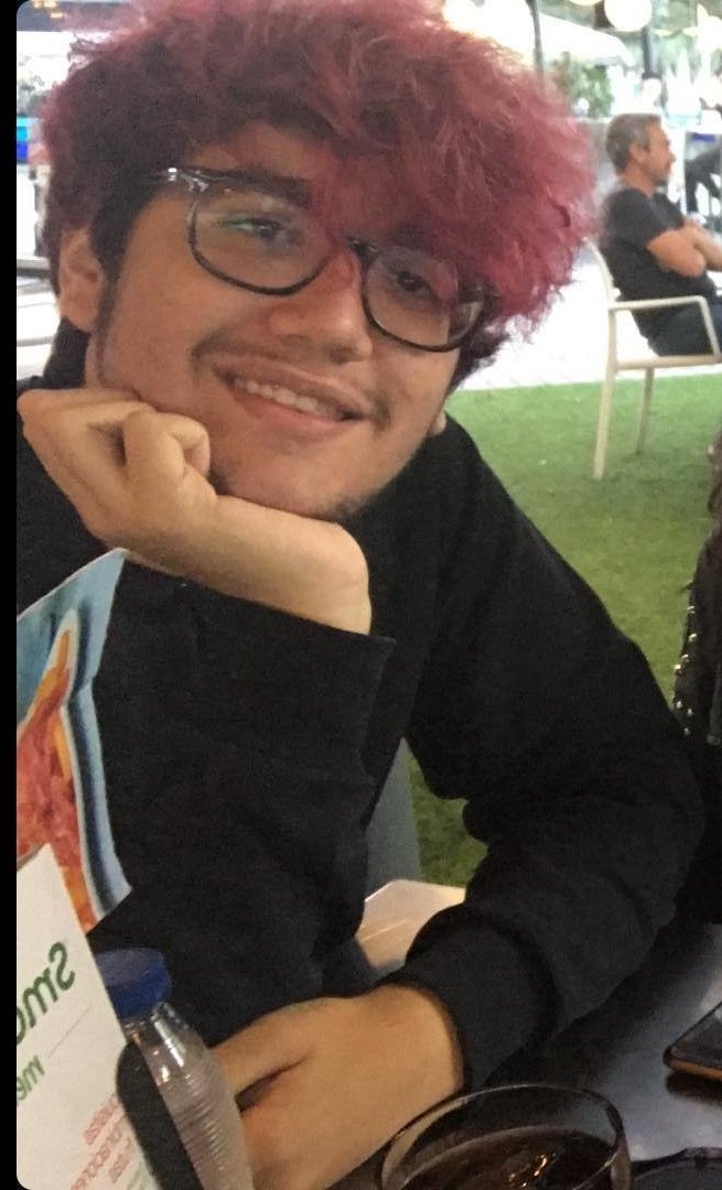 ChocoGoreDraws's tweet photo. feels like im exposing myself but oh well

im still very ugly, but at least im uglily myself ♡ https://t.co/wJrojOOMmV