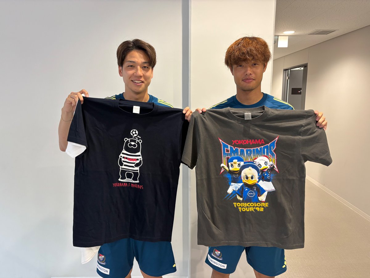 TRICOLOREONE_05's tweet photo. ━━━*＼  全10種  ／*━━━
　👕 Tシャツ祭り ☀️🌈
━━━━━━━━━━━━━

📣≪ ご予約は本日まで‼

お気に入りのデザインを
ぜひ見つけてください☺️

🔗 https://t.co/hMZMCEznyq
📆〜6/8(月)23:59まで

※撮影サイズ：Lサイズ

#fmarinos https://t.co/UmyFCHuUPz